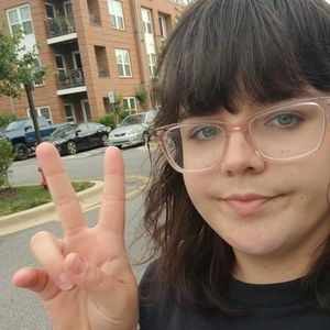 Meet your Posher, Teresa